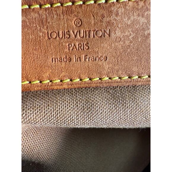 Louis Vuitton Sac Souple 45 Monogram Duffel Bag w/ COA – Authentic – MSRP $2200 - Picture 15 of 16